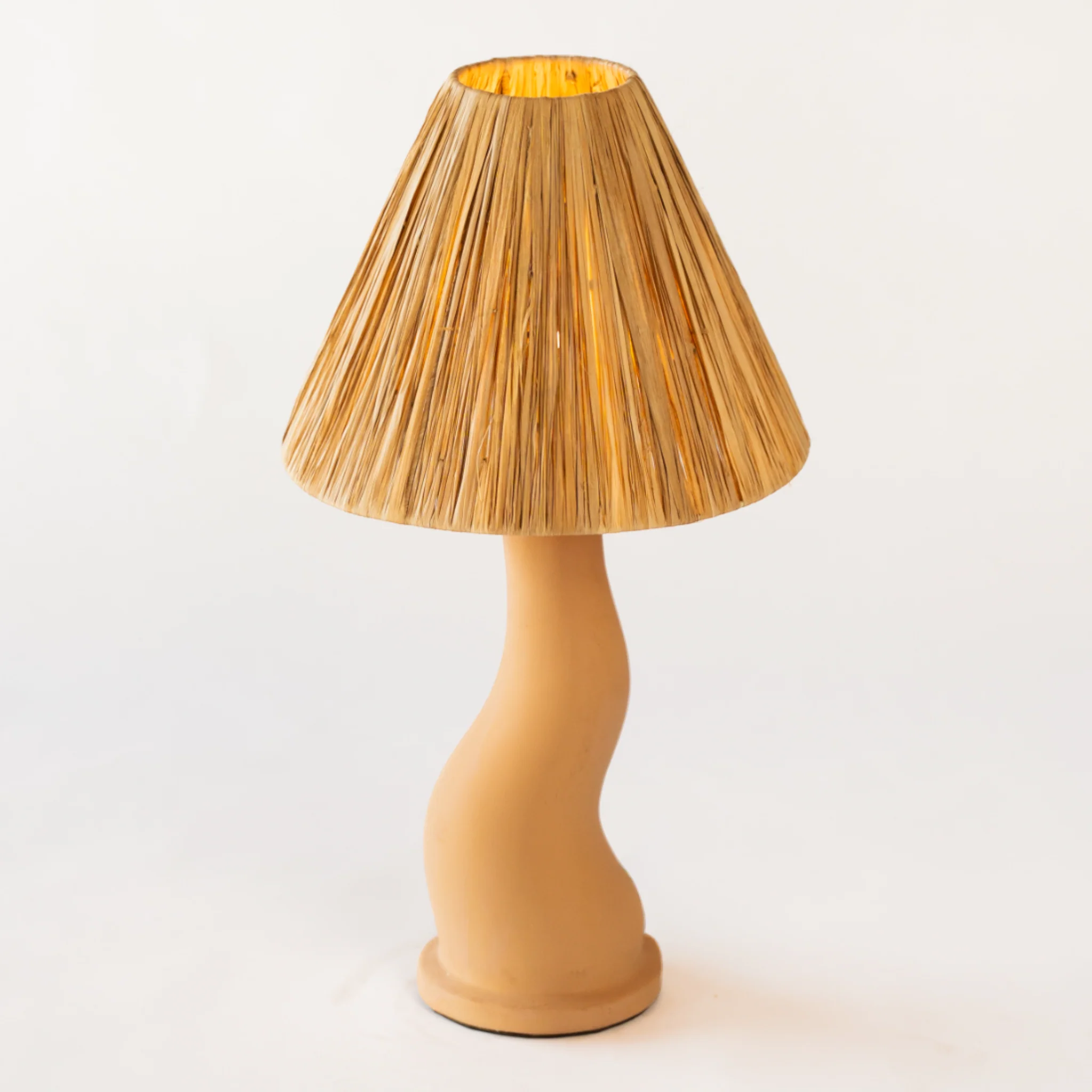 テーブルランプ マノクワリ