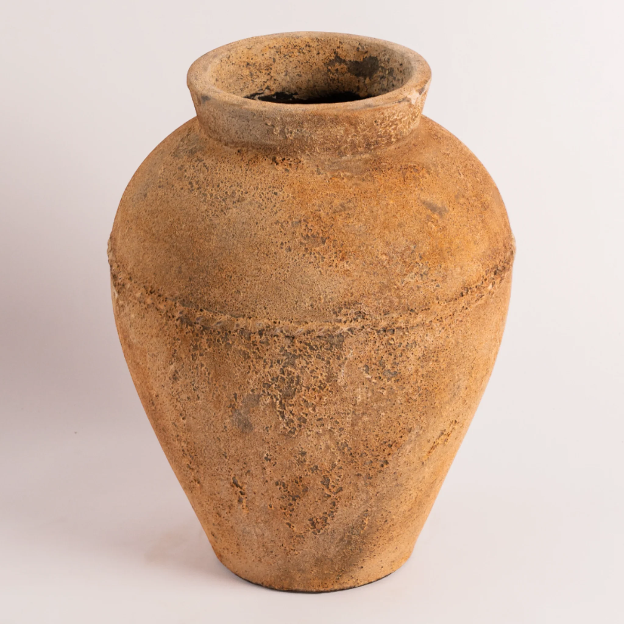 Medium Pottery Moana