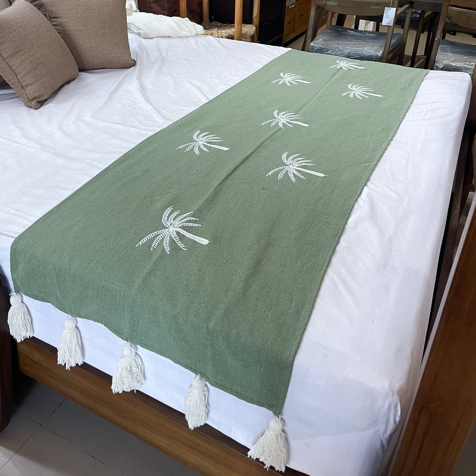 Bed Runner Mini Cropher