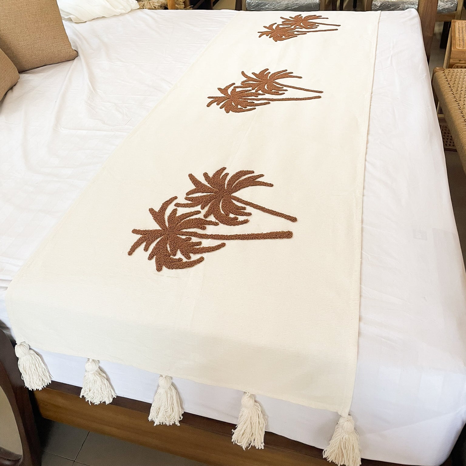 Bed Runner Kelapa Kembar