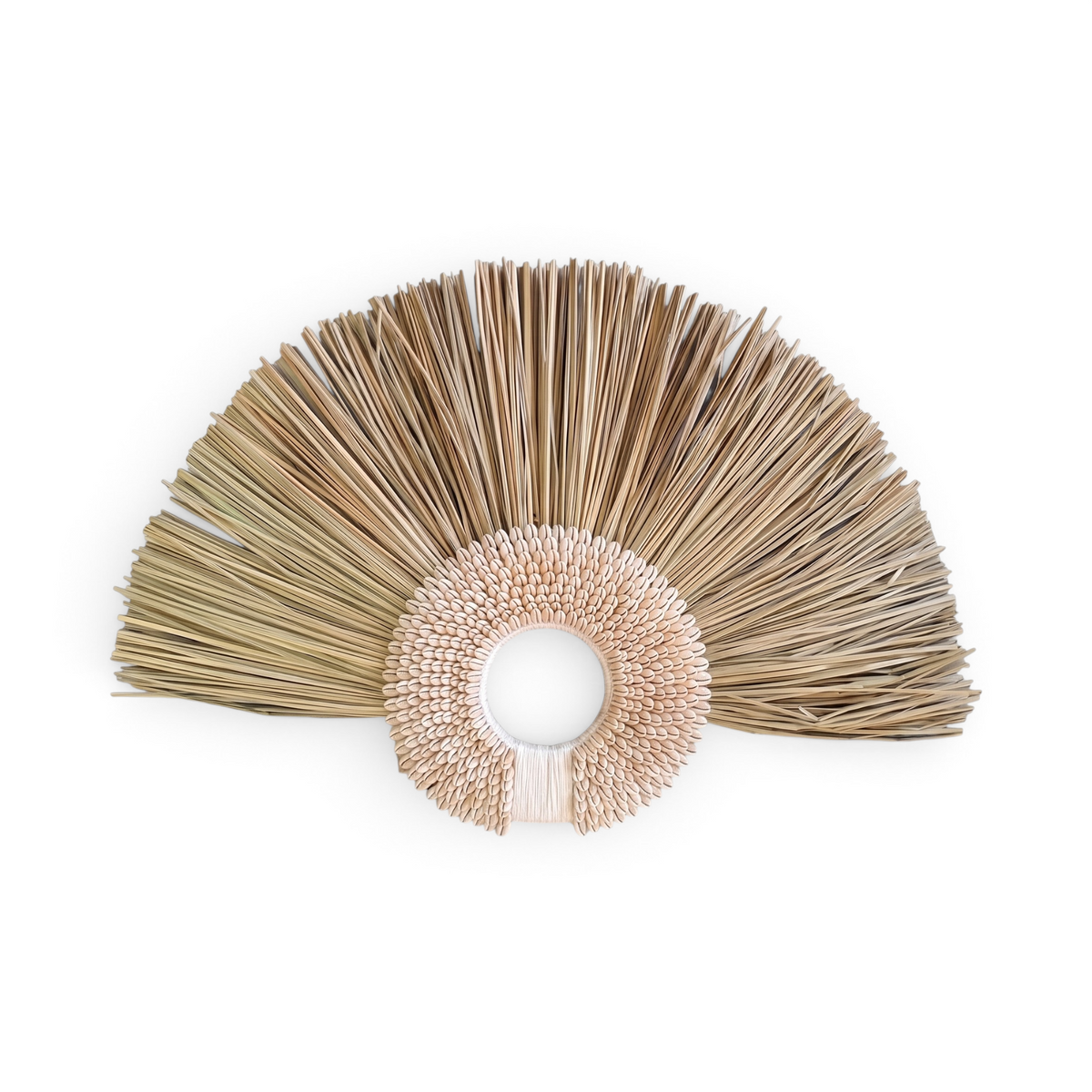 Wall Deco Kipas Kerang Rumbai